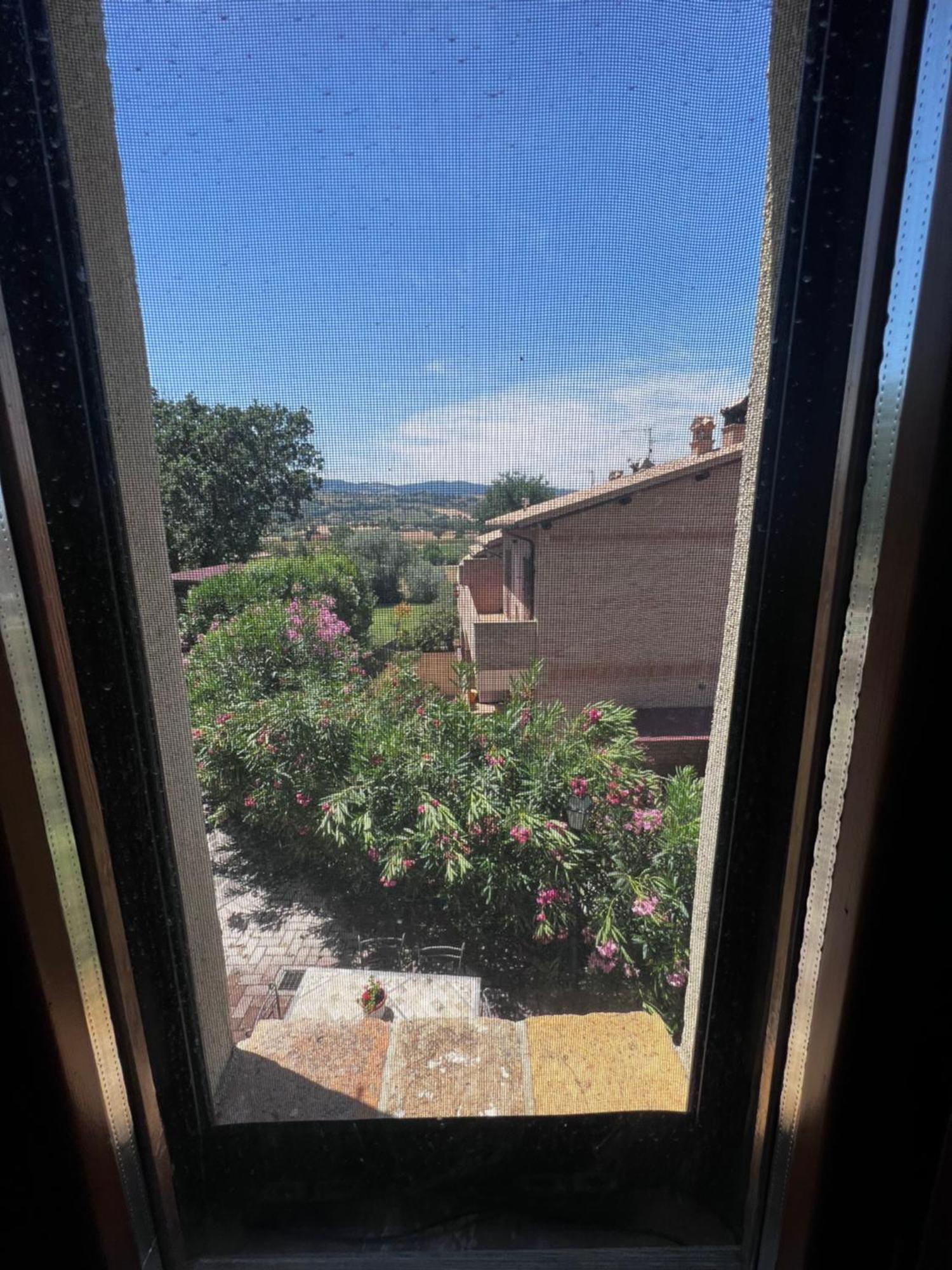 Lucky Garden Bed & Breakfast Bevagna Exterior foto