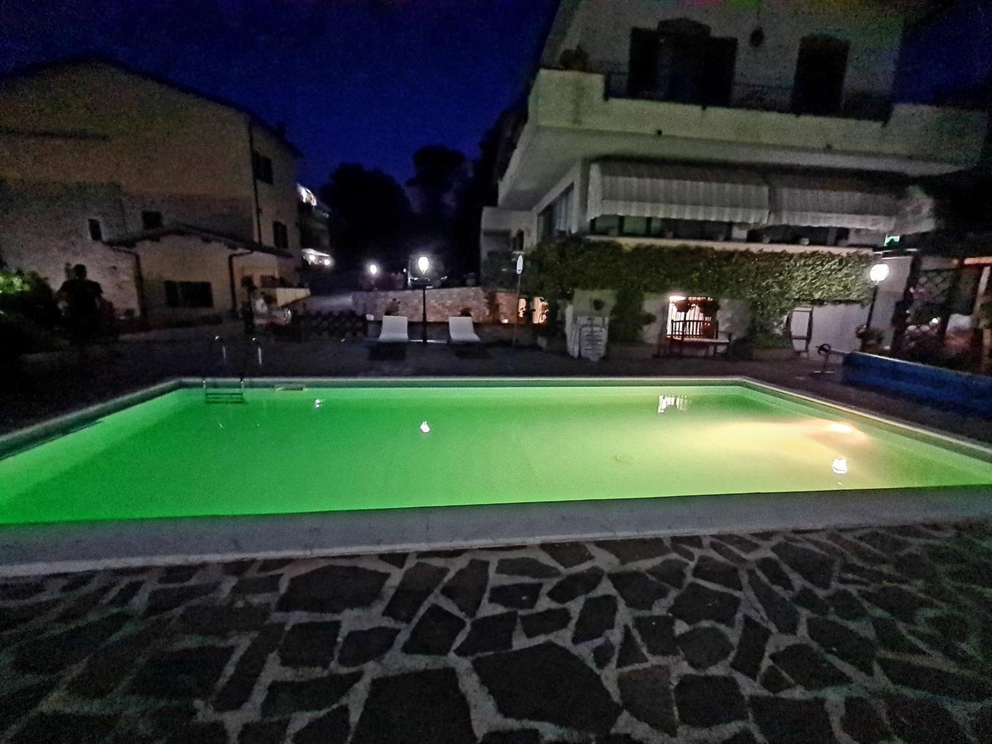 Lucky Garden Bed & Breakfast Bevagna Exterior foto